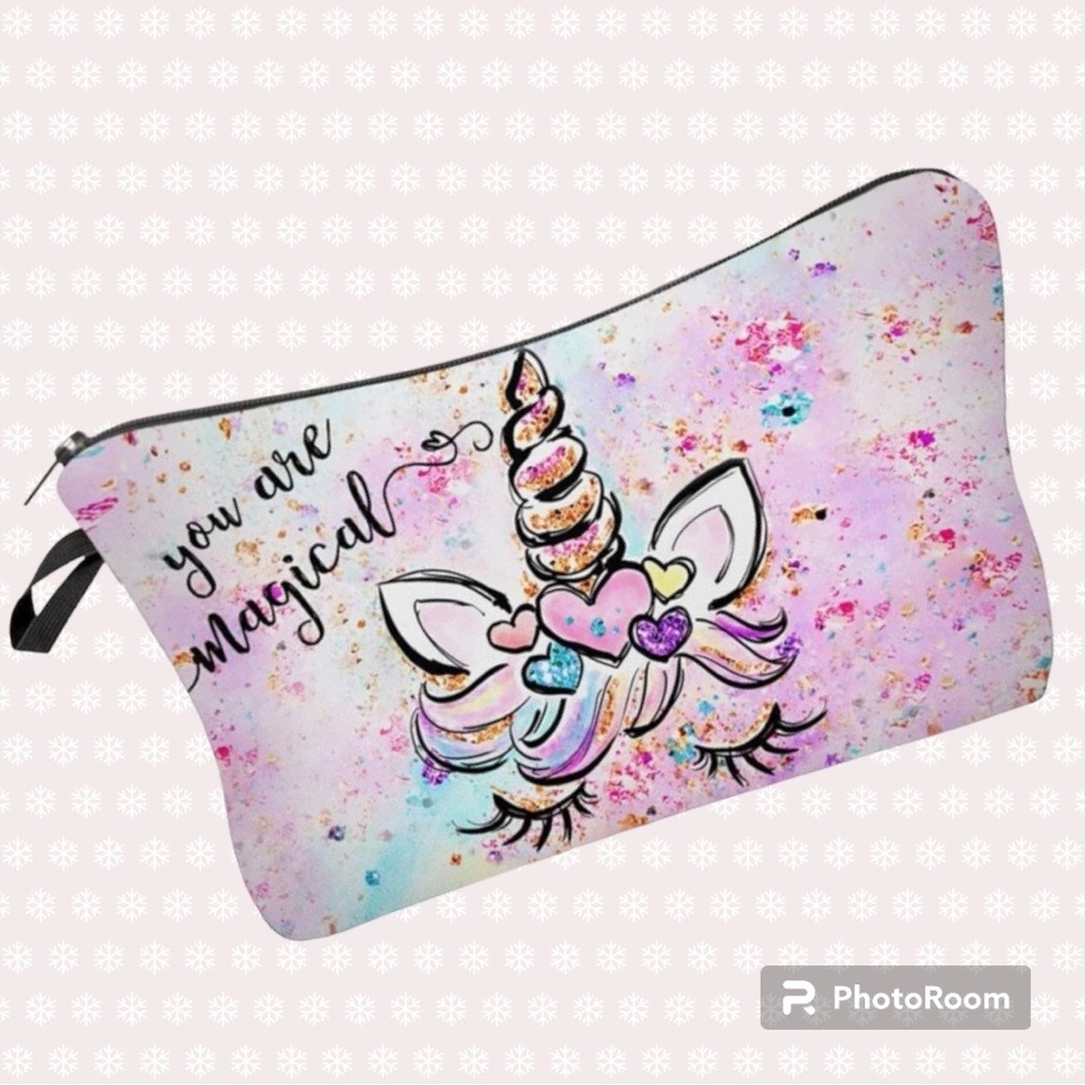 🦄🆕 Magical Makeup Bag or Pencil Case with Unicorn Print